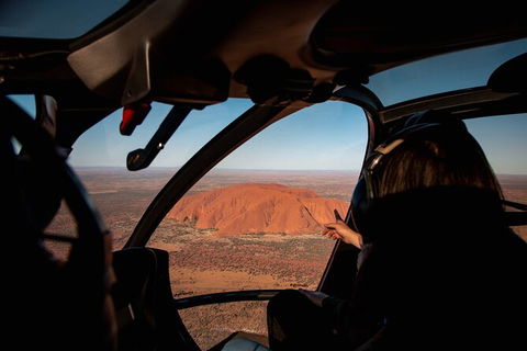 Uluru Helicopter Flights - Darwin Holiday 4