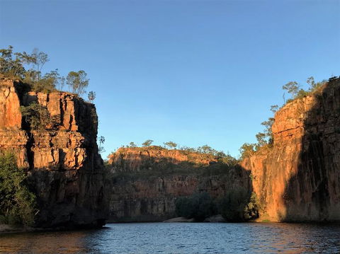 Nitmiluk (Katherine) Gorge 3.5-Hour Sunset Dinner Boat Tour - Darwin Holiday 2
