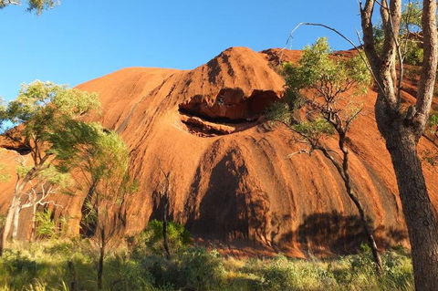 Overnight Uluru (Ayers Rock) Small-Group Camping Tour - Darwin Holiday 4