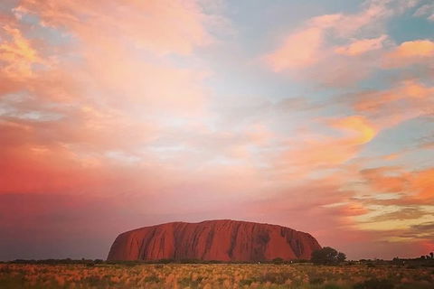 Half-Day Sunrise Tour Of Uluru From Yulara - Darwin Holiday 1