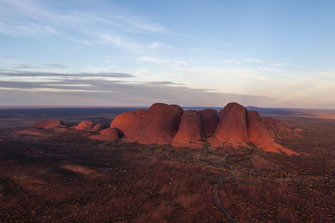 Scenic Flight: Uluru & Kata Tjuta - Darwin Holiday 0