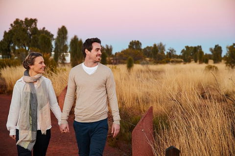 2-Day Uluru (Ayers Rock) To Alice Springs Red Centre Explorer Tour - Darwin Holiday 0