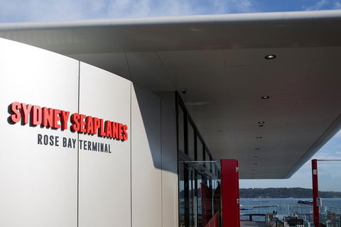 Gourmet Lunch At Jonah\'s By Seaplane From Sydney - Darwin Holiday 3