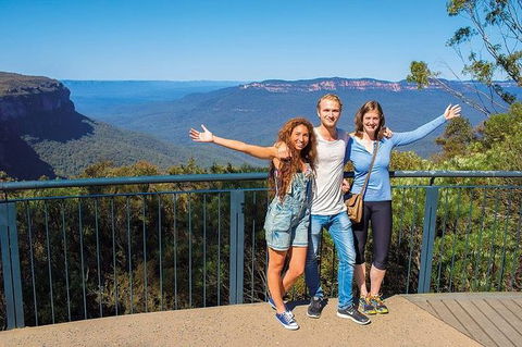 All-Inclusive Blue Mountains Day Trip With River Cruise - Darwin Holiday 0