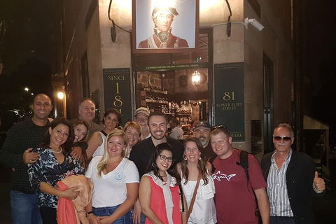 Sydney The Rocks Historical Pub Tour With Drinks And Dinner - Darwin Holiday 10