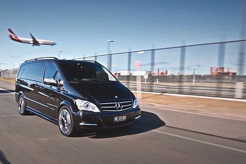 Sydney Airport Premium (DEPARTURE) Transfer - Darwin Holiday 3