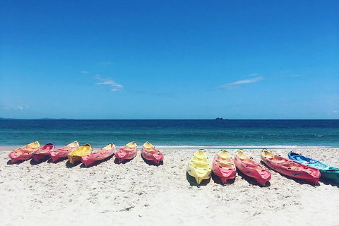 Kayaking With Dolphins In Byron Bay Guided Tour - Darwin Holiday 20