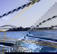 Harbour Sights Lunch Cruise on Sydney Harbour - Darwin Holiday