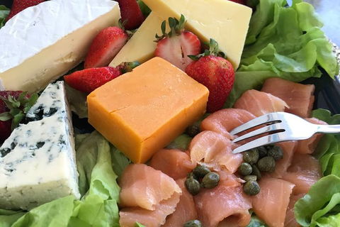 Harbour Sights Lunch Cruise On Sydney Harbour - Darwin Holiday 6