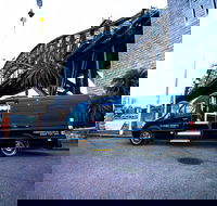 Private Party Limo Sydney Attractions Tour With a Difference - Darwin Holiday