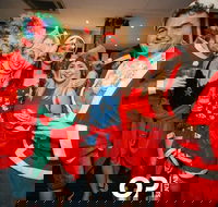 The ULTIMATE Sydney Christmas Eve Cruise - Darwin Holiday