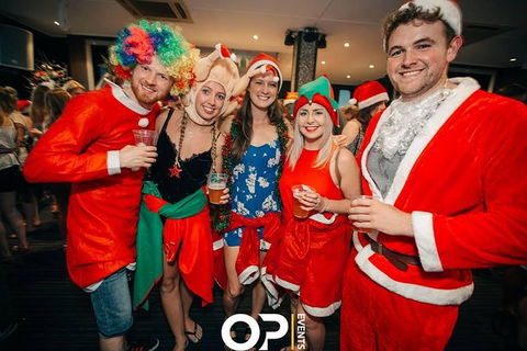 The ULTIMATE Sydney Christmas Eve Cruise - Darwin Holiday 0