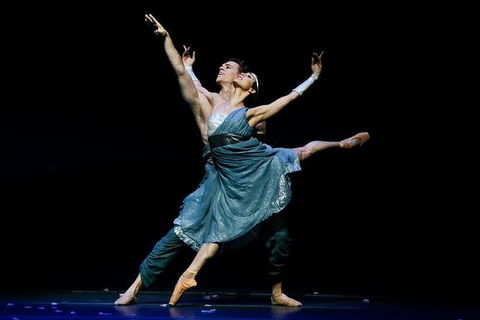 Sydney Opera House & The Australian Ballet Dinner With Drinks Package - Darwin Holiday 0