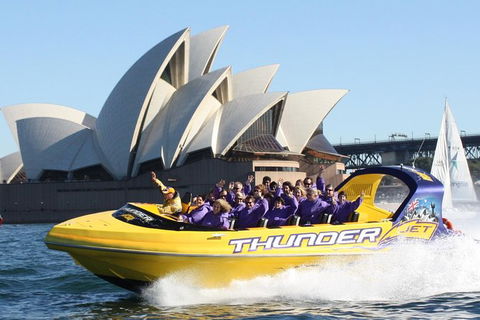 30-Minute Sydney Harbour Jet Boat Ride: Thunder Twist - Darwin Holiday 0