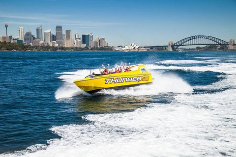 30-Minute Sydney Harbour Jet Boat Ride: Thunder Twist - Darwin Holiday 6