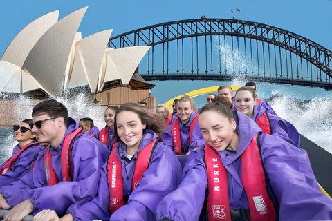 30-Minute Sydney Harbour Jet Boat Ride: Thunder Twist - Darwin Holiday 7