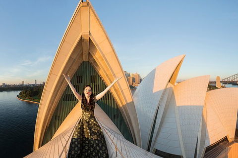 Opera Performance At The Sydney Opera House - Darwin Holiday 16