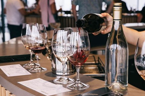 Private Hunter Valley Lunch Tour By Helicopter - Darwin Holiday 10