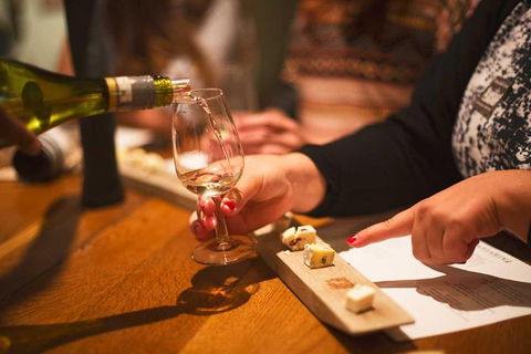 Hunter Valley Private Tour Including Wine, Chocolate, Cheese, Vodka, Gin Tasting - Darwin Holiday 2