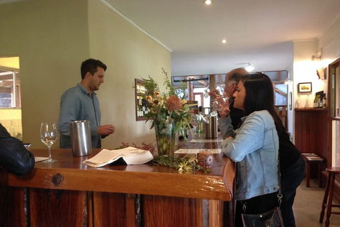 Hunter Valley Private Tour Including Wine, Chocolate, Cheese, Vodka, Gin Tasting - Darwin Holiday 19