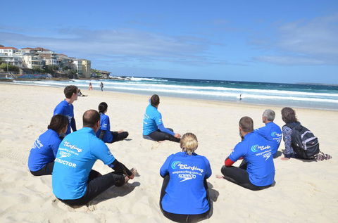 Surfing Lessons On Sydney\'s Bondi Beach - Darwin Holiday 8