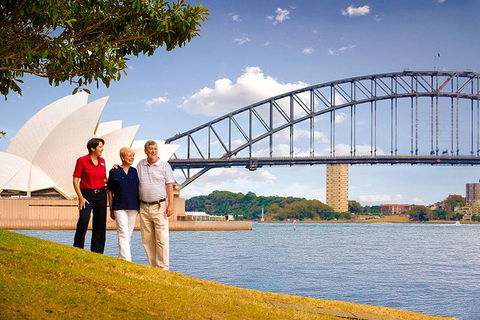 Sydney: Bondi Beach And Kings Cross Tour Plus Sydney Harbour Lunch Cruise - Darwin Holiday 0