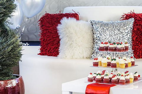 Christmas Day Lunch Cruise On Sydney Harbour - Darwin Holiday 5