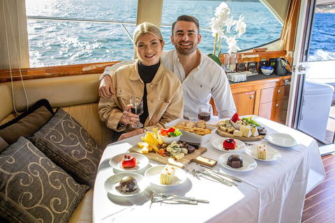 Private Sydney Harbour Lunch Cruise Including Unlimited Drinks - Darwin Holiday 5