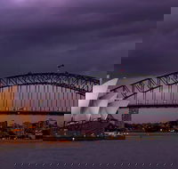 Sydney Photography Walking Tour to Create Postcard Like Photos - Darwin Holiday