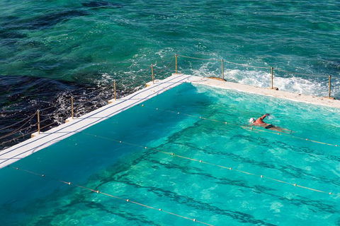 Private Essential Sydney Tour Including Lunch At The Cruising Yacht Club Of Australia - Darwin Holiday 3