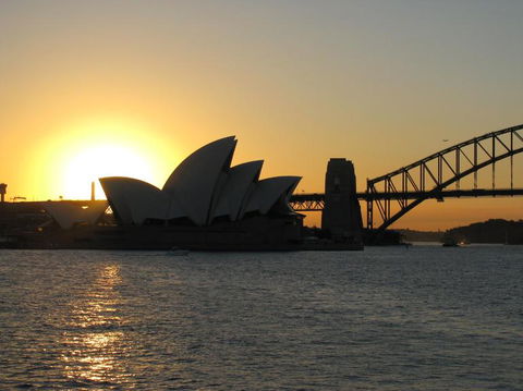 Sydney Attraction Pass Including Taronga Zoo, Sydney Opera House, SEA LIFE Sydney Aquarium - Darwin Holiday 3