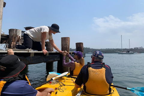 Batemans Bay Oyster Tasting Kayak Tour - Darwin Holiday 4