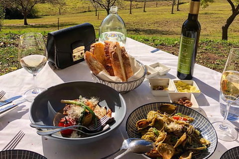 Hunter Valley Wine Tour With Personal Sommelier And Michelin Star Lunch - Darwin Holiday 1
