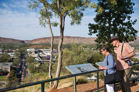 Anzac Hill - Darwin Holiday 0