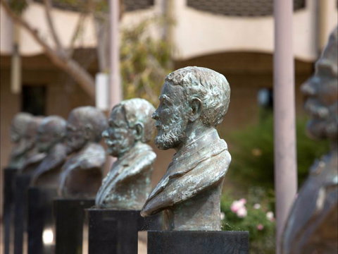 Broken Hill Heritage Walk Tour - Darwin Holiday 1