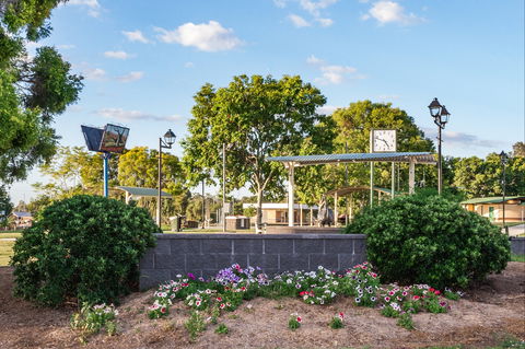 Coronation Park - Darwin Holiday 1