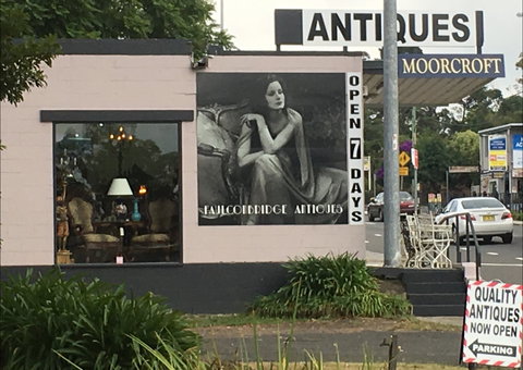 Faulconbridge Antiques And Giftware - Darwin Holiday 0