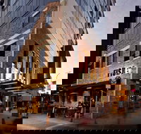 Fish Lane - Darwin Holiday