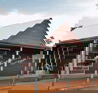 Grassland Art Gallery - Darwin Holiday