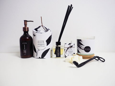 Just Enough Beach - Darwin Holiday 0