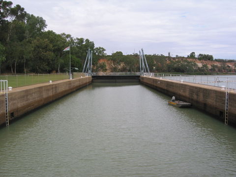 Lock 4 - Darwin Holiday 0