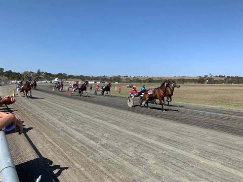 Marburg Pacing Association - Darwin Holiday 0