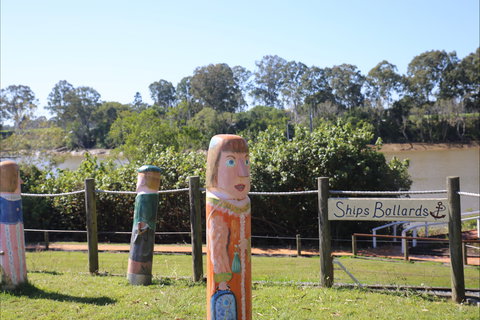 Maryboroughs Bollards - Darwin Holiday 0