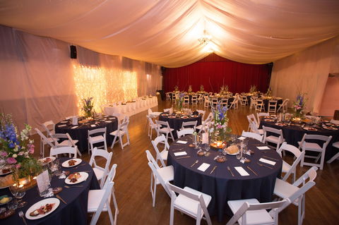 Naracoorte Town Hall - Darwin Holiday 1