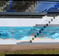 Shoalhaven Toilet Mural Tour - Darwin Holiday