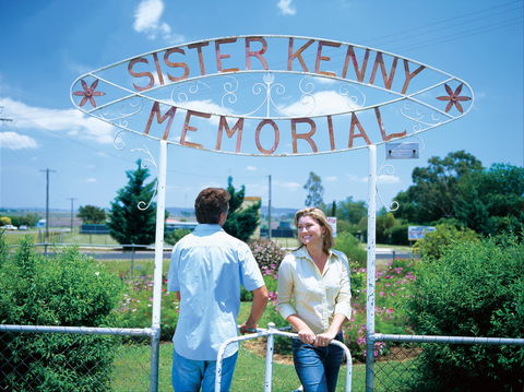 Sister Kenny Memorial, Nobby - Darwin Holiday 0