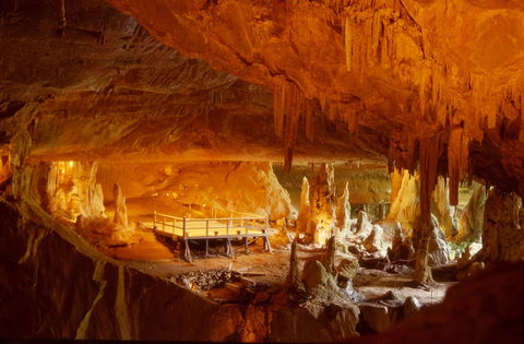 Abercrombie Caves - Darwin Holiday 0