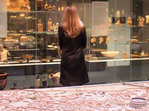 ANU Classics Museum - Darwin Holiday 0