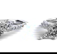 Linda and Co Jewellers - Darwin Holiday