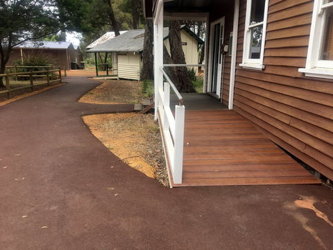 Manjimup Timber And Heritage Park - Darwin Holiday 0